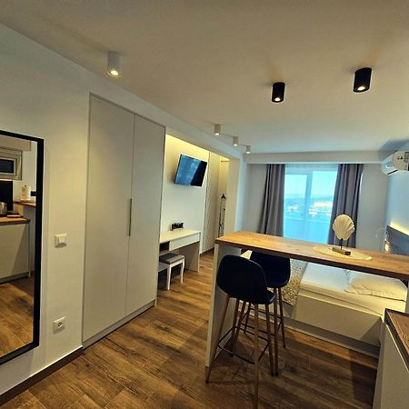 Apartmani Sole Makarska Ngoại thất bức ảnh