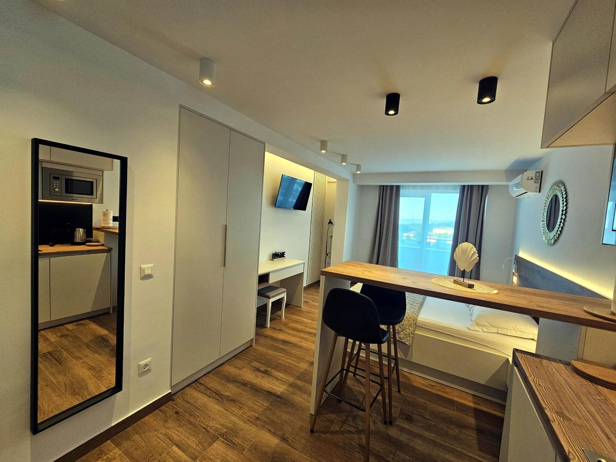 Apartmani Sole Makarska Ngoại thất bức ảnh